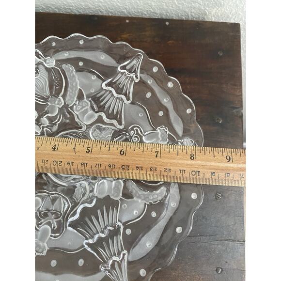 Vintage Crystal Christmas Cookie Plate Footed Plate Pedestal Plate Santa Plate - Picture 4 of 6